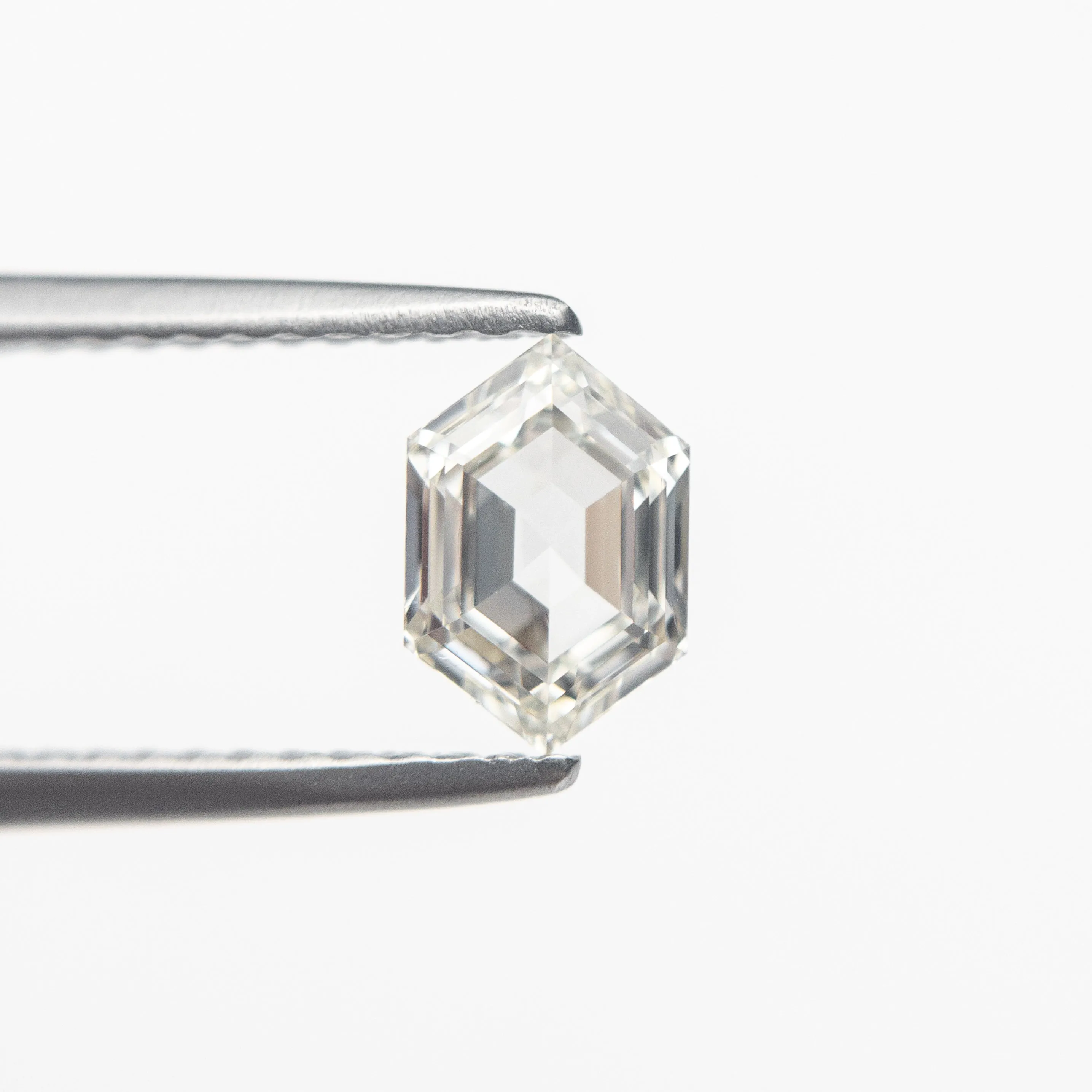 0.70ct 6.94x4.65x2.69mm VVS2 I Hexagon Step Cut 19386-08 