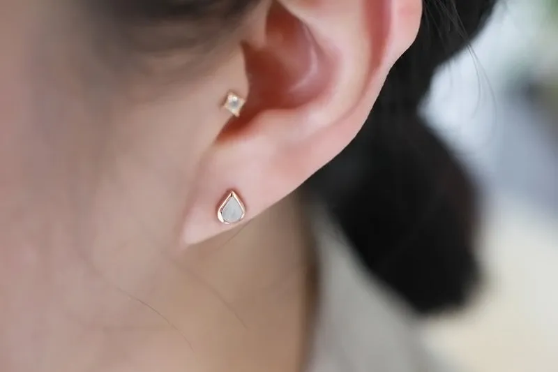 14k 18k Gold Natural Gemstone Teardrop Helix Tragus Cartilage Barbell Piercing Earring Stud