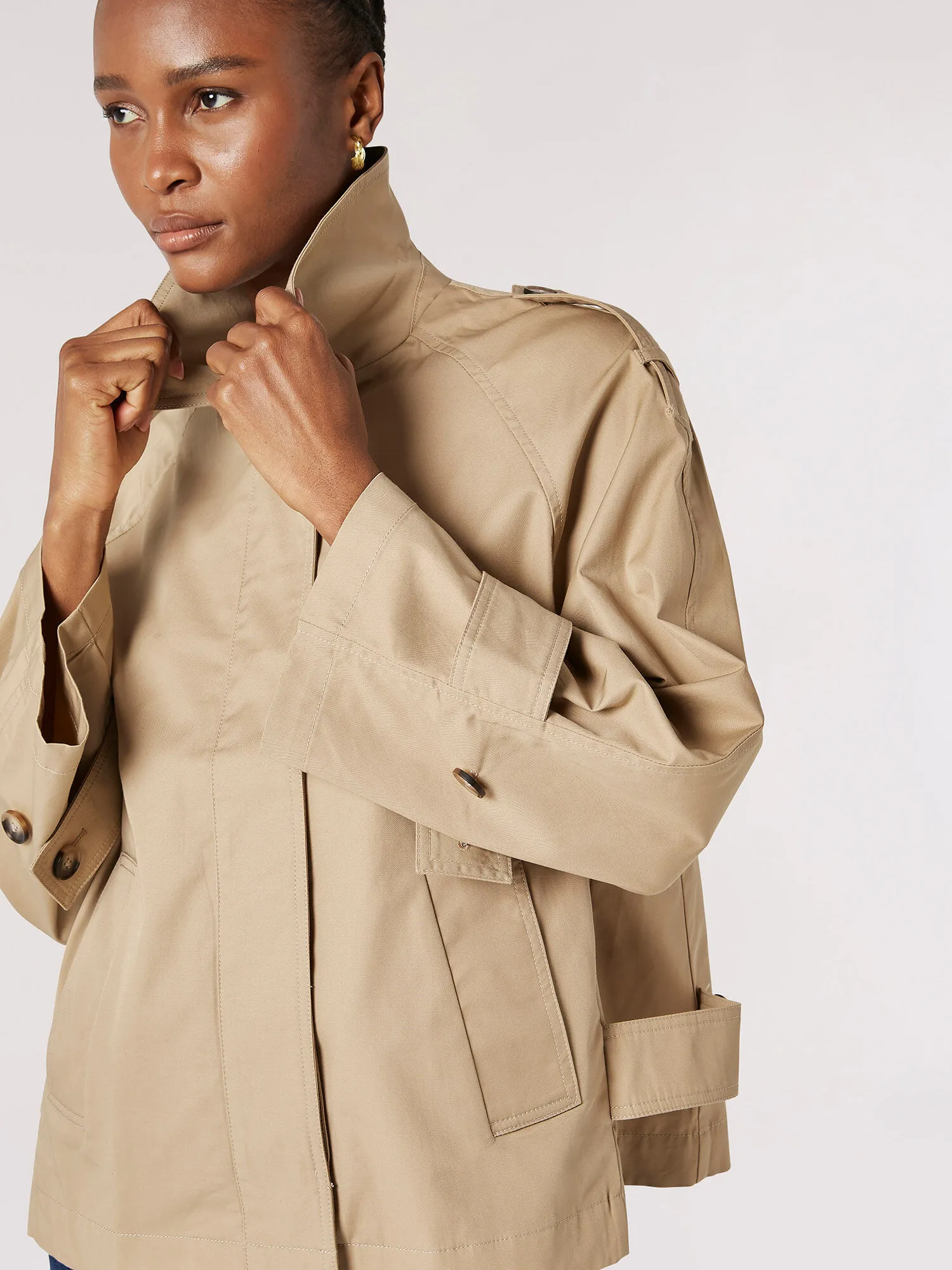 Apricot Clothing Short Cotton Trench Coat