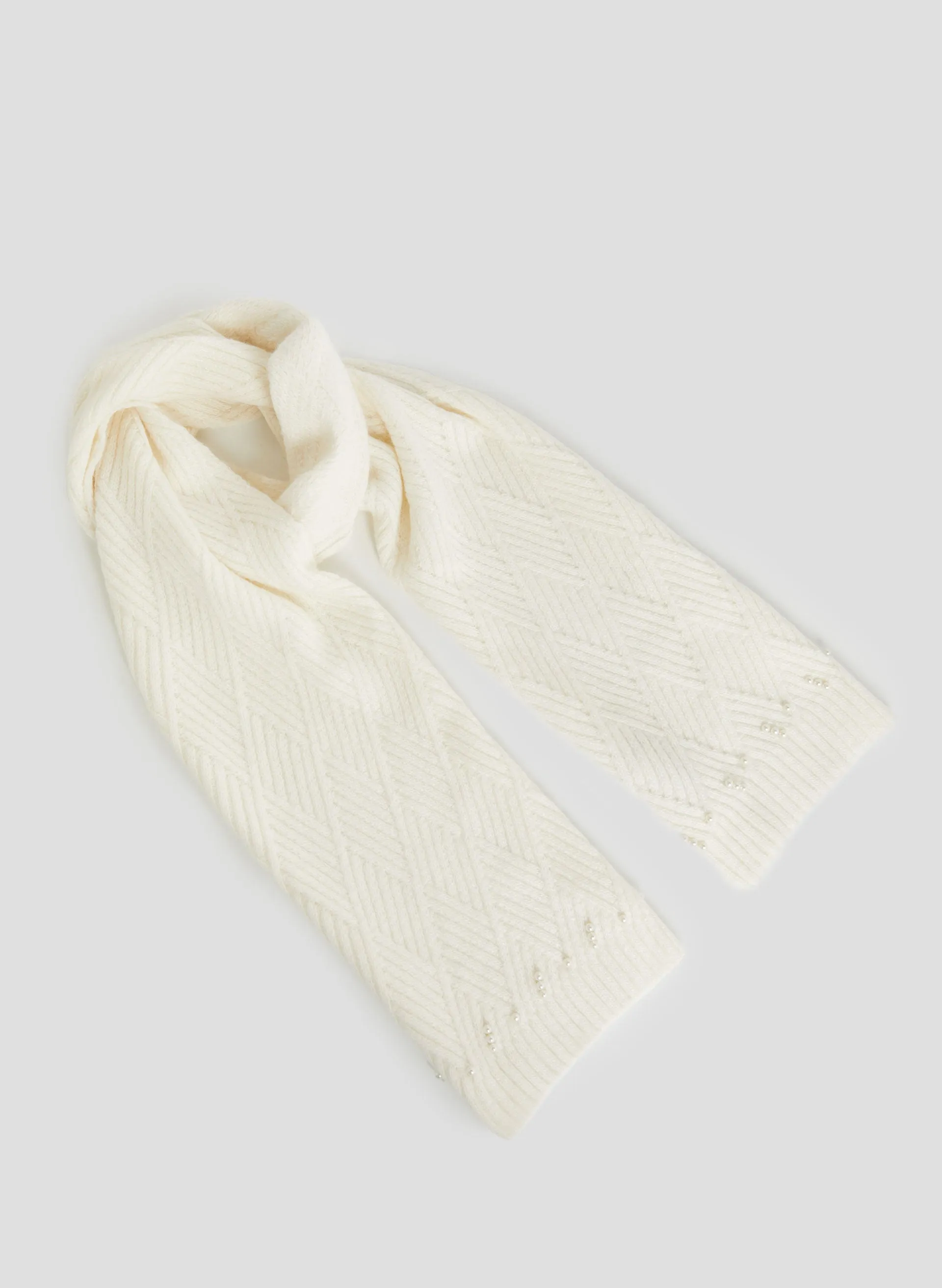 Stylish Knit Scarf with Argyle Pattern and Pearl Embellishments