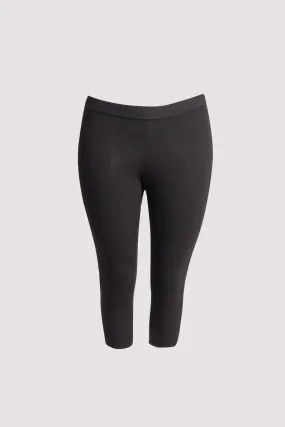 Basic capri leggings by PARABITA