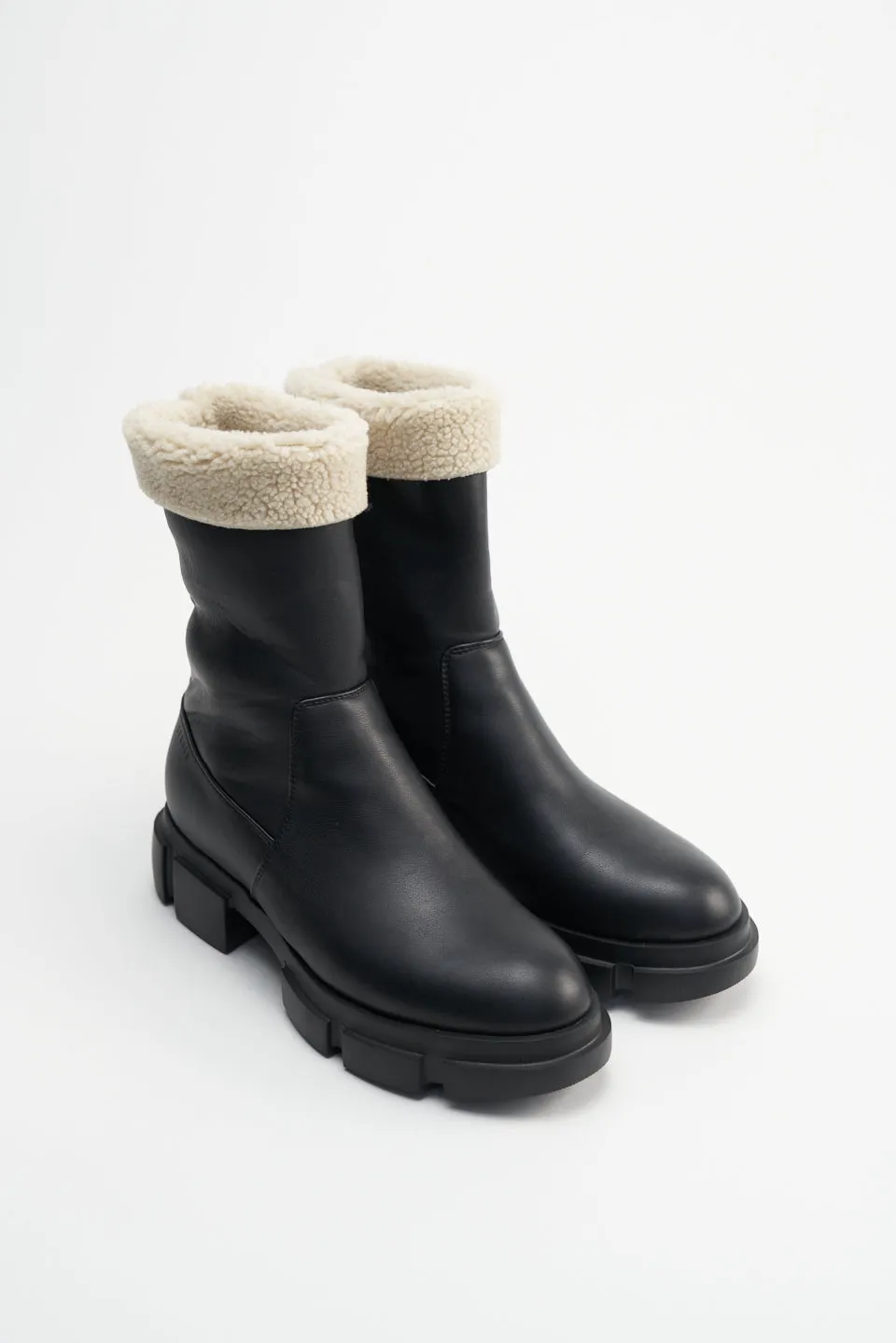 Cruelty-Free Teddy Nappa Black Ankle Boots