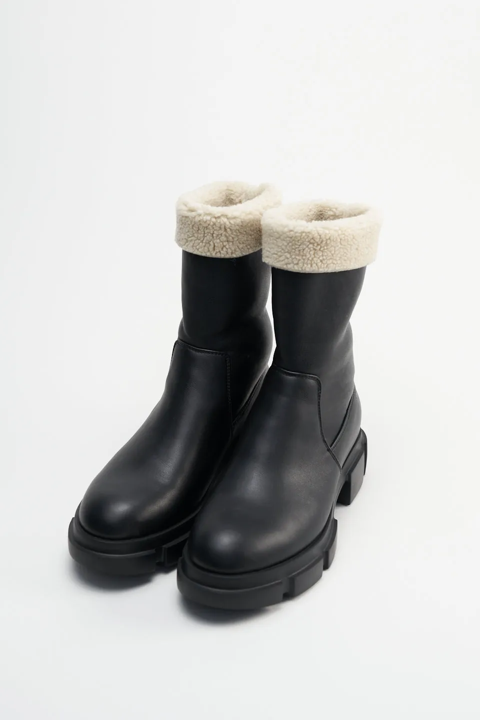 Cruelty-Free Teddy Nappa Black Ankle Boots