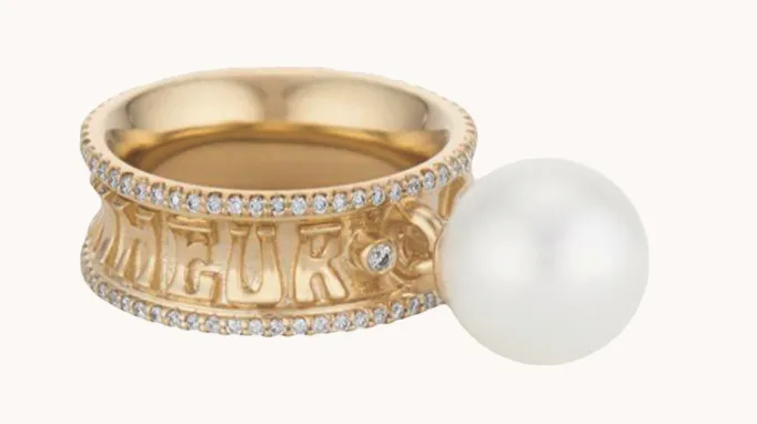 Je Porte Bonheur Eternity Ring