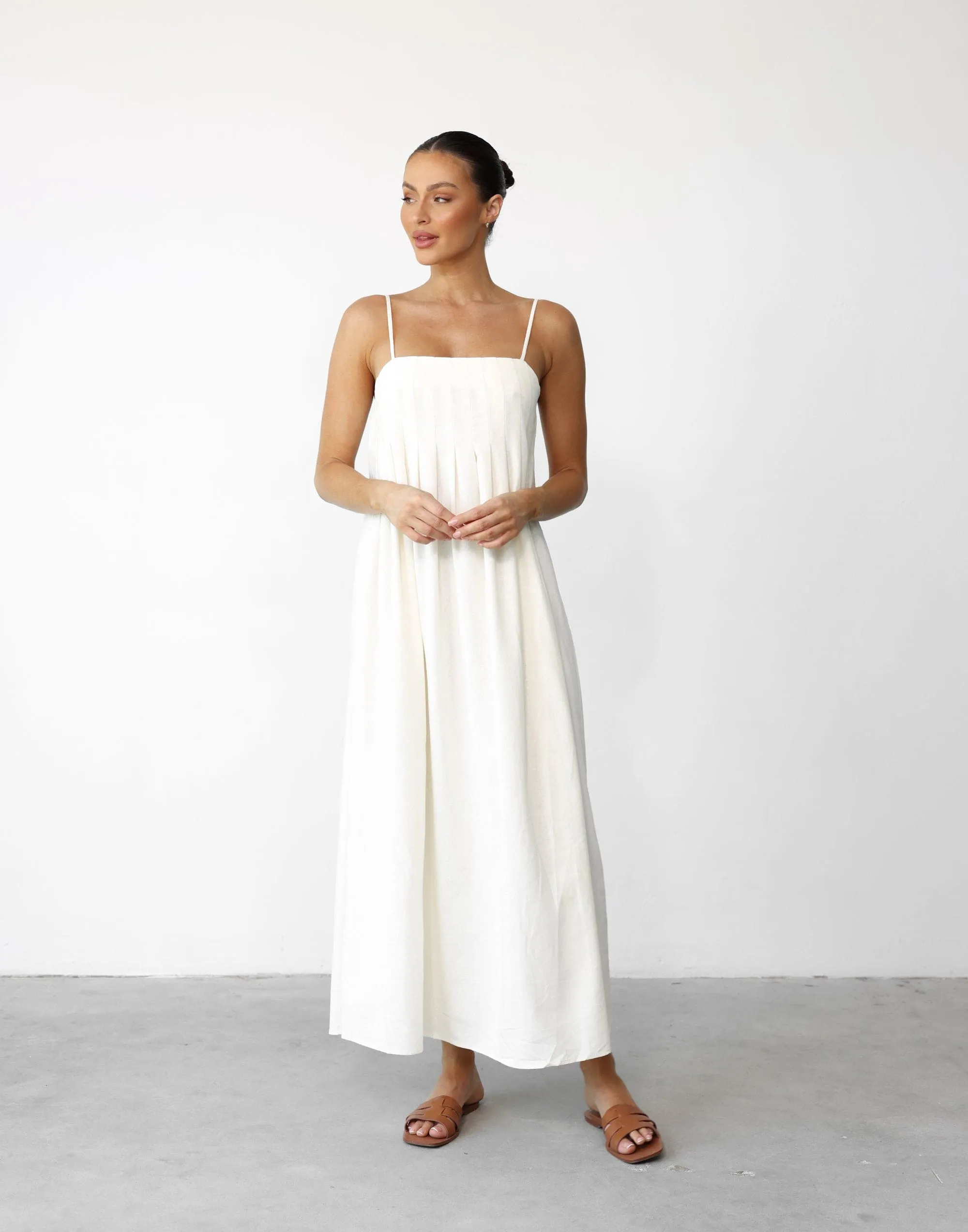 Kirily Maxi Dress (Beige)