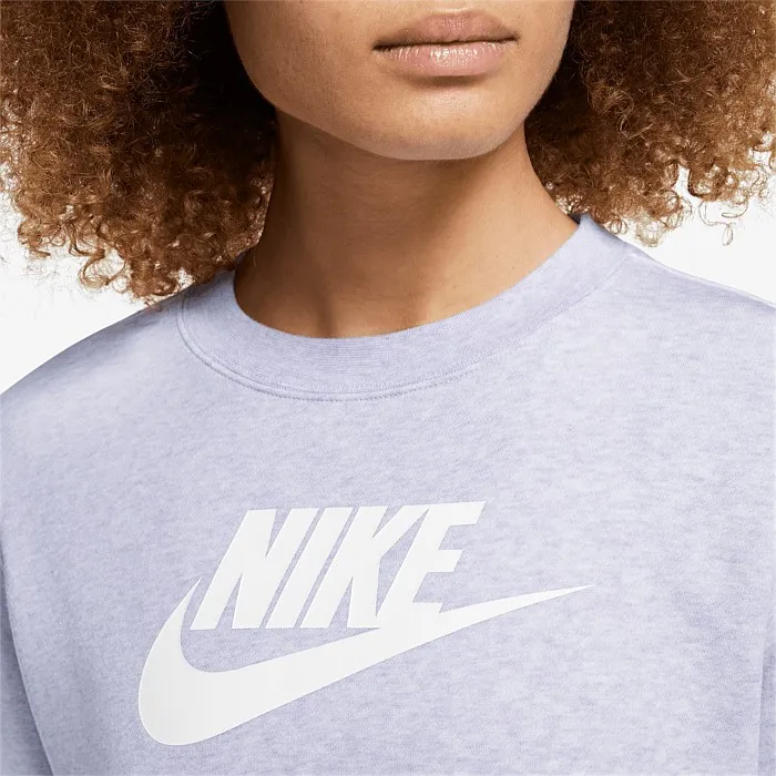 Nike Club Fleece Logo Crewneck | Hoodies & Crews | Stirling Sports