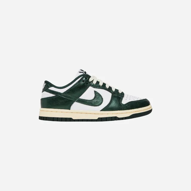 NIKE Dunk Low Vintage Green Women's