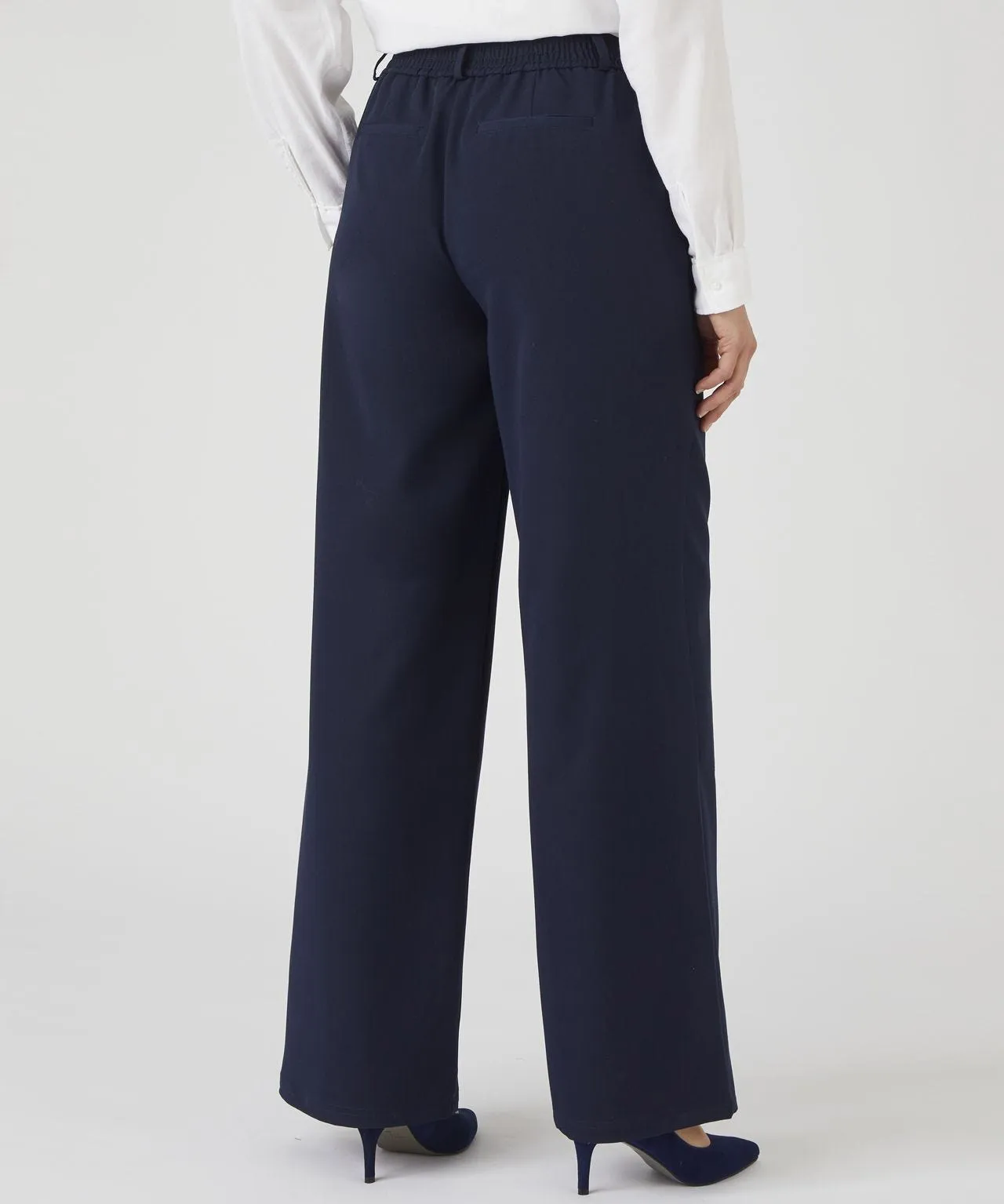 Wide-leg Pull-on Trousers