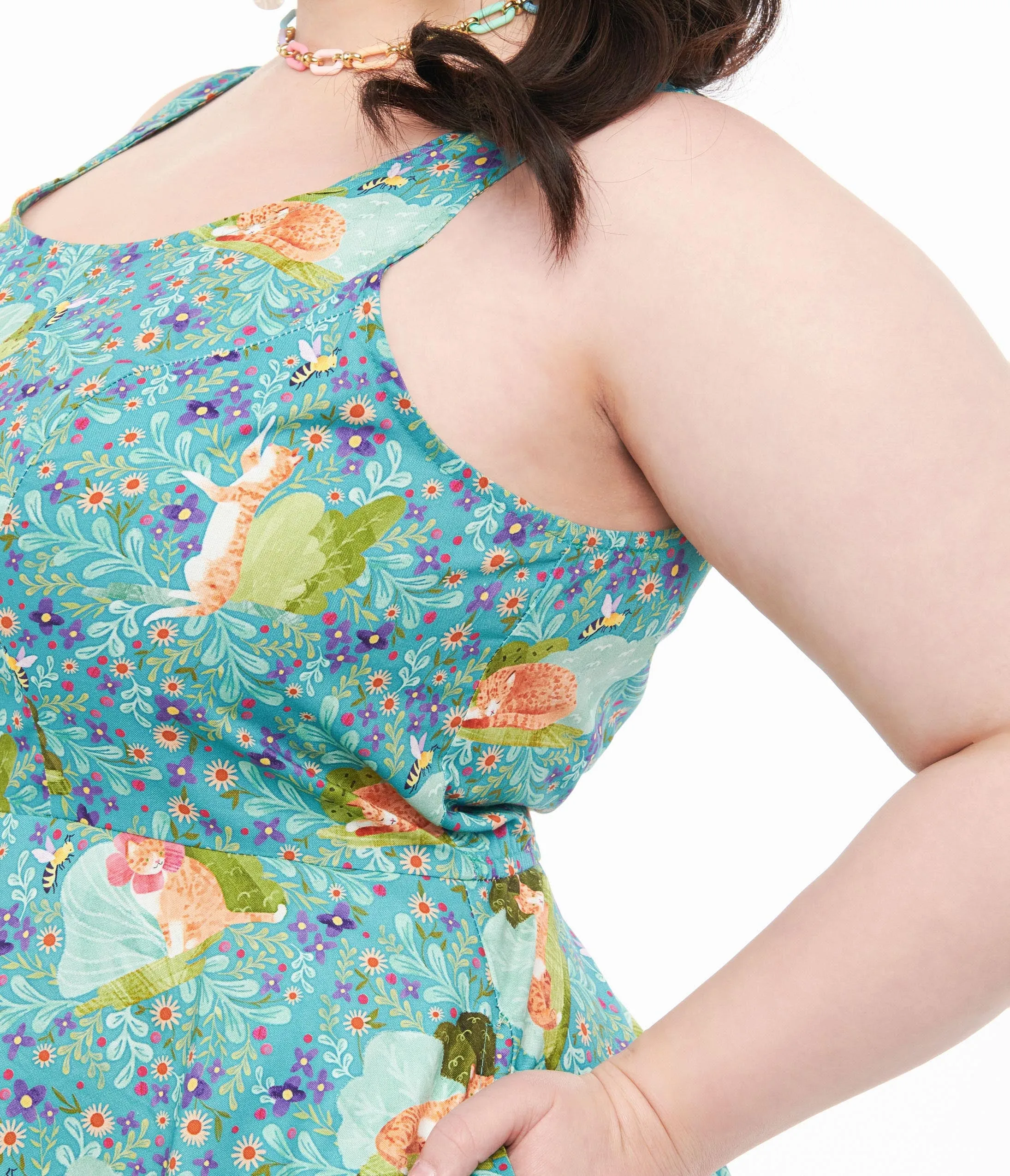 Retrolicious Plus Size Blue Cat Leaf Print Skater Dress