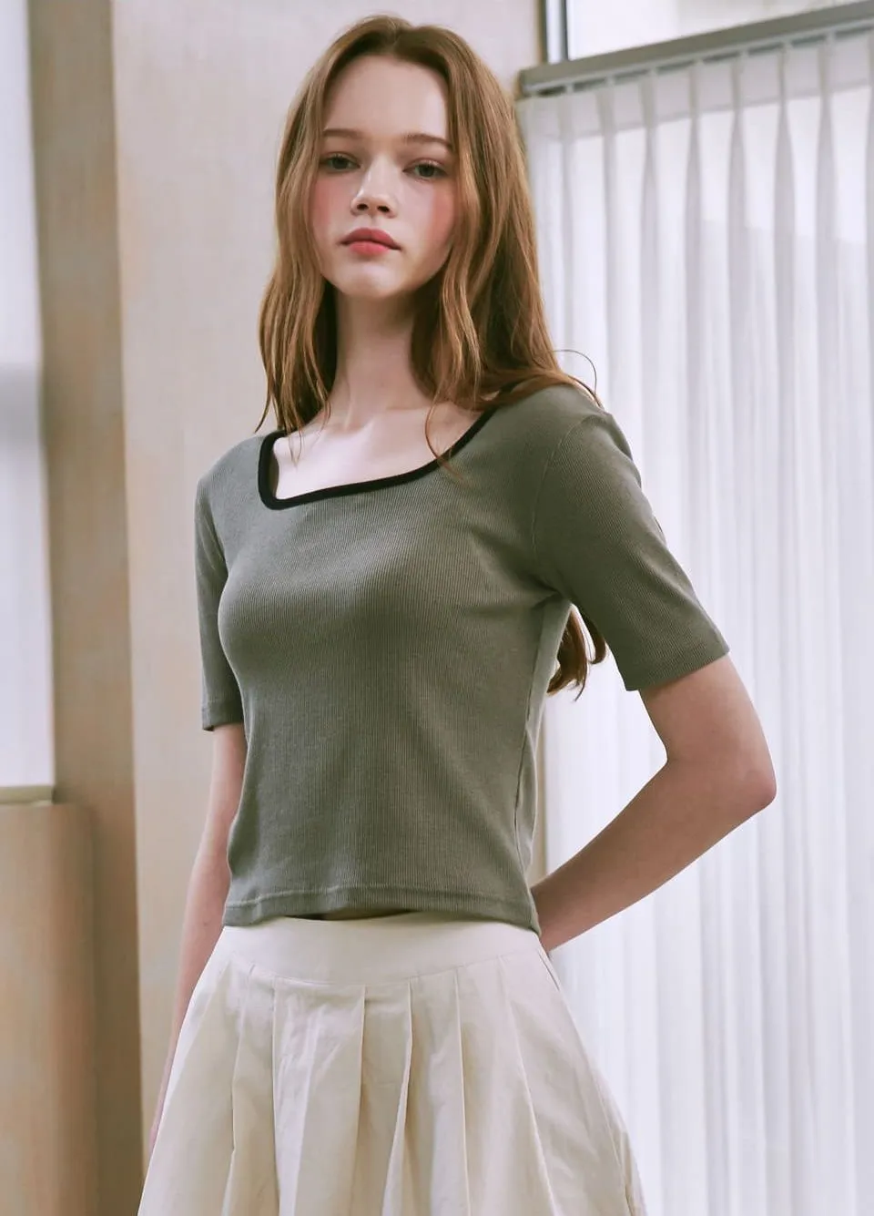 Bi-color Plain Short Sleeves Casual Street Style Top