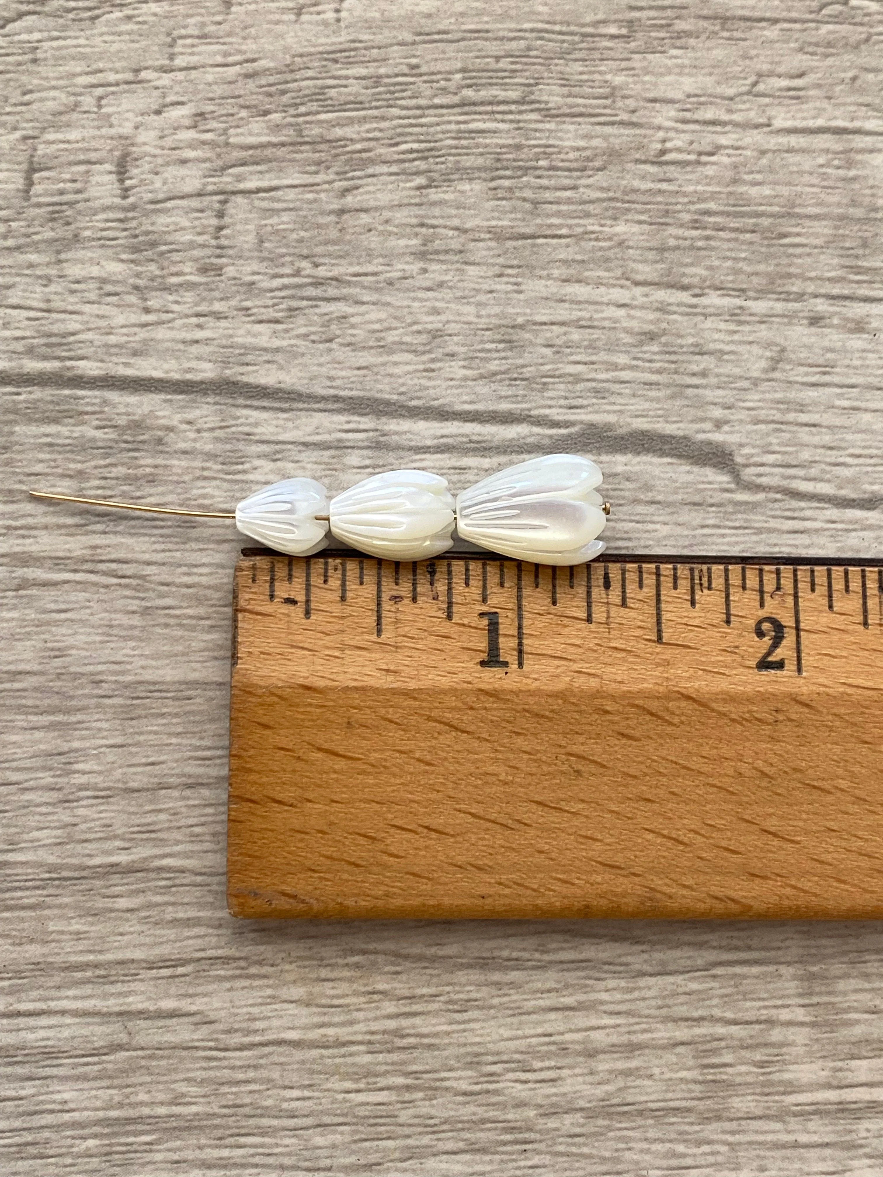 Small Mother of Pearl Pikake Beads