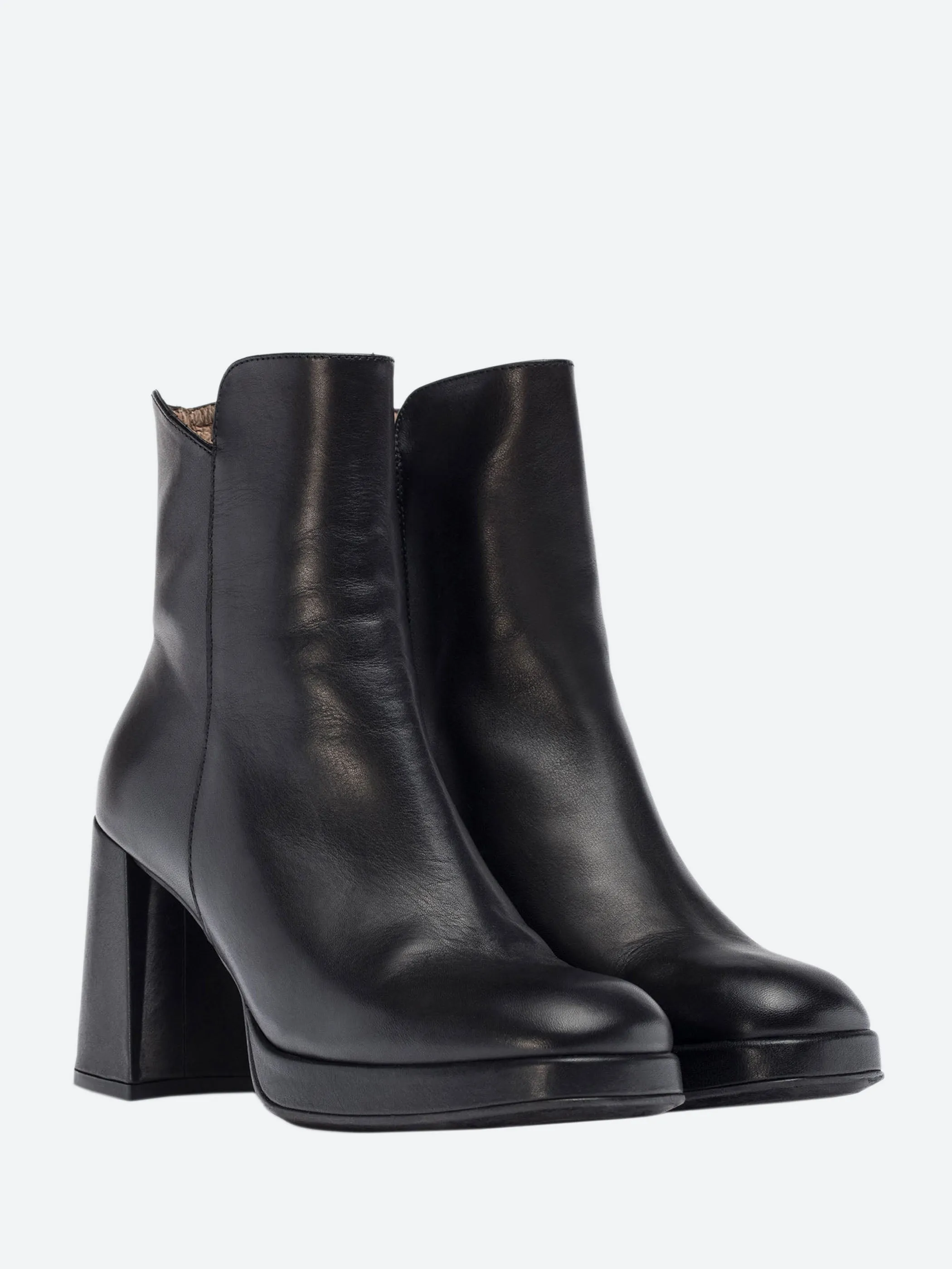 Platform Square-Toe Boot