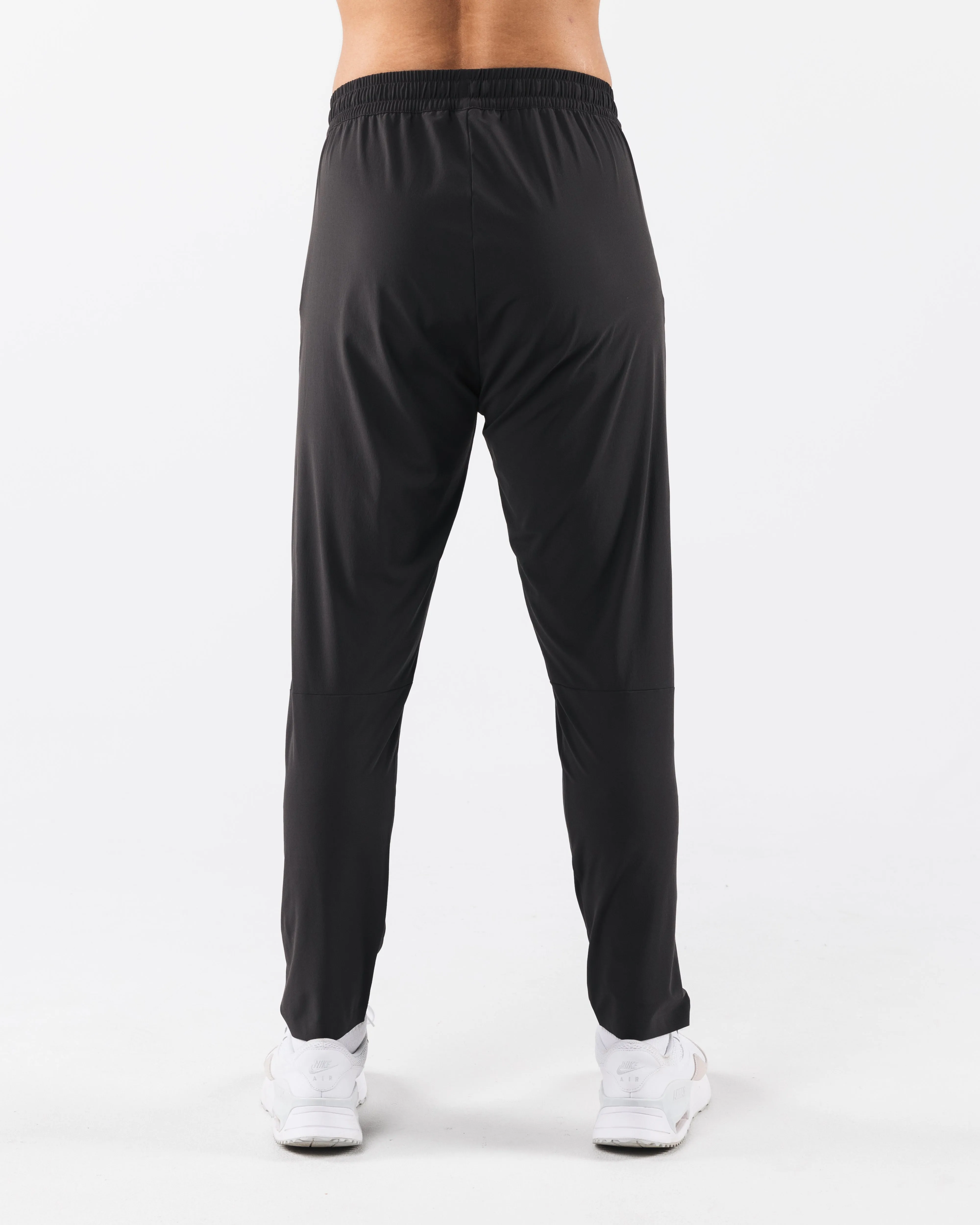 Swift Training Pant Pebble