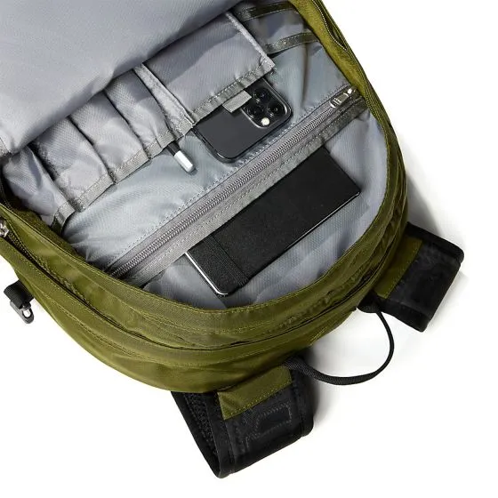 The North Face Borealis Classic Forest Olive / Tnf Black